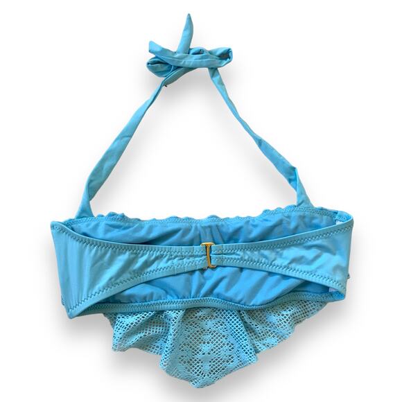3/$20  Mossimo women's pastel blue crochet halter style bikini swim top SZ M - Picture 2 of 5